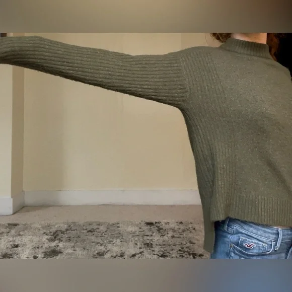 Garage Green Crew Neck Sweater with Ribbed Texture Essential Basic Work Casual - Picture 7 of 14